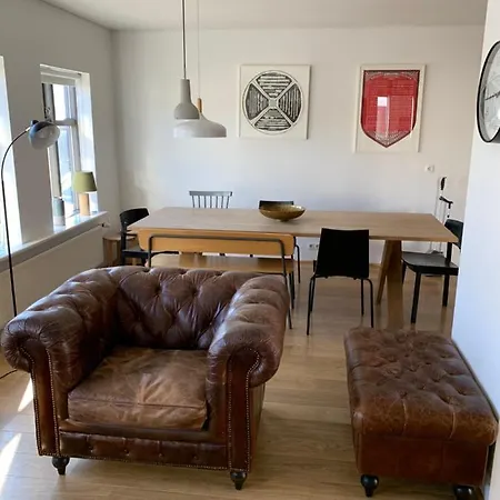Apartment Mengi *