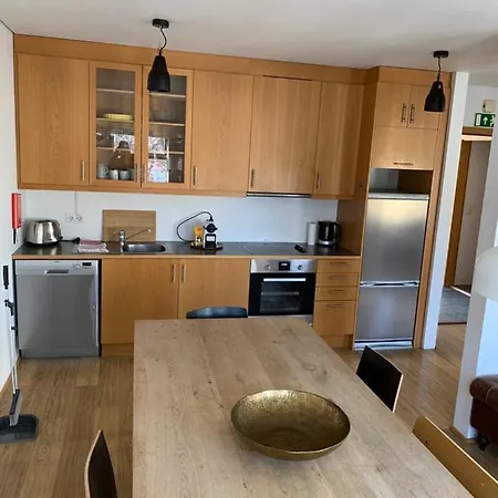 Mengi Apartment *